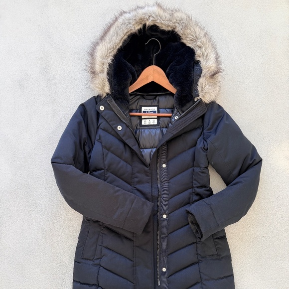 Abercrombie & Fitch Black Hooded Winter Coat (XS) - Picture 1 of 6